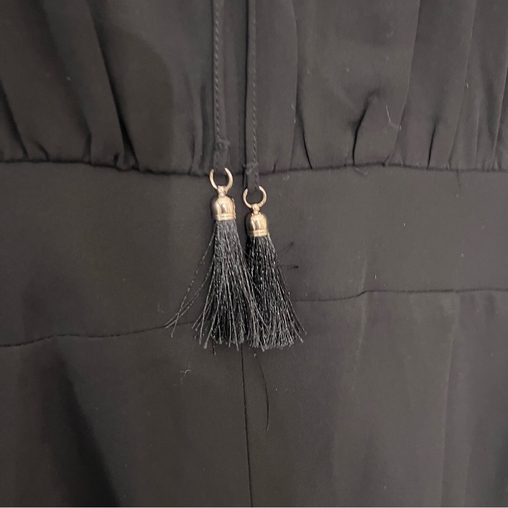 White House Black Market Black Embroidered Romper • MED/ 8-10 EXCELLENT - Picture 11 of 11
